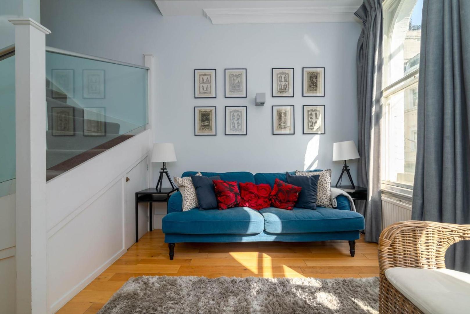 런던 Guestready - Stunning Covent Garden 2Br Duplex 아파트 외부 사진
